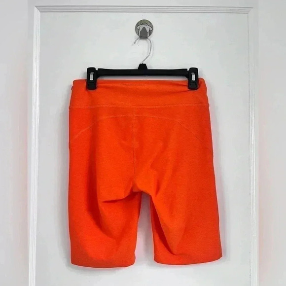 Outdoor Voices Warmup 10” Short in Clementine LIKE NEW - Picture 6 of 6
